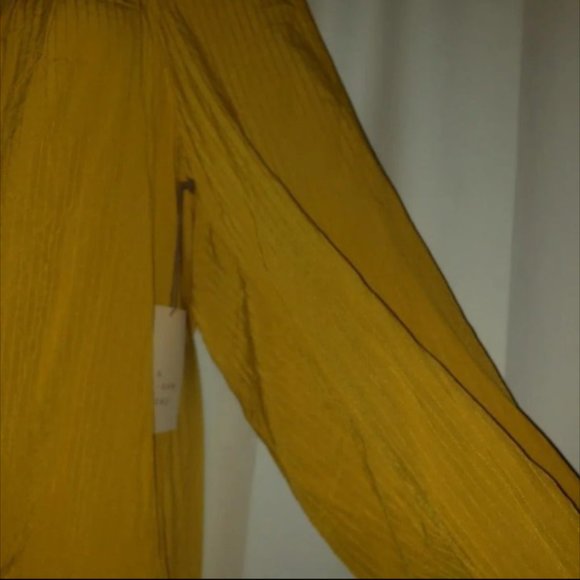 Mustard Yellow Peasant Top - Picture 3 of 10